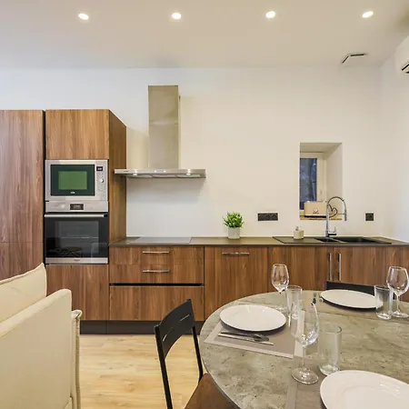 Lafayette. Garage. Clim. Centre Apartamento *